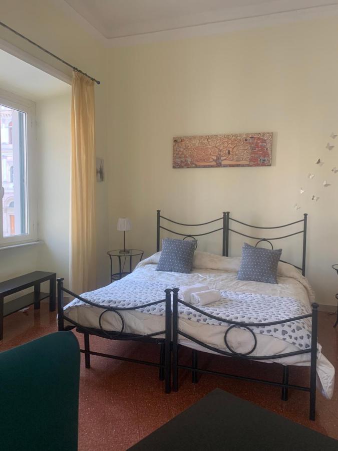 Glam Sm Maggiore Guest House Рим Экстерьер фото